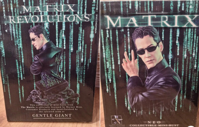NEO Matrix Gentle Giant Mini Bust - HEAD HUNTER STORE.