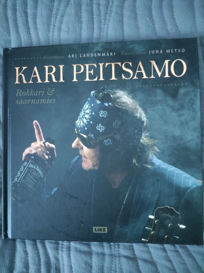 Lahdenmäki & Metso: Kari Peitsamo, Rokkari & saarnamies