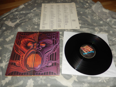 Possessed - Beyond the gates vinyyli