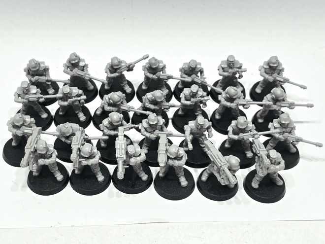 WH40K - 27kpl Imperial Guard Infantry (Rogue Trader) [K154]