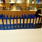 Mappi 16 kpl A4 -kokoisen paperitavaran säilytykseen - pikkukuva 1