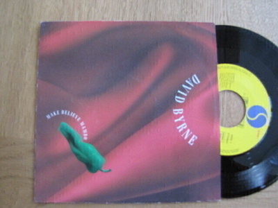 David Byrne make believe mambo 7 45 saksa 1989