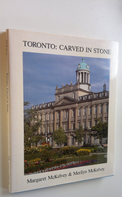 Merilyn ym. : Toronto : Carved in stone