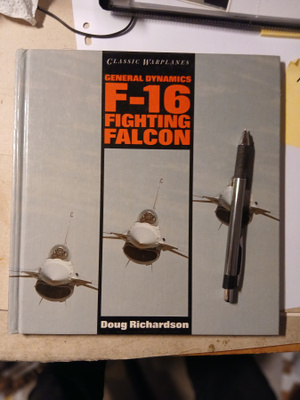 F-16 Fighting Falcon lentokone