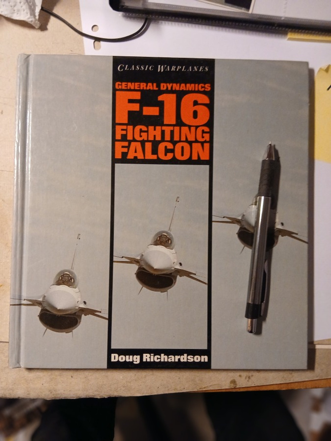 F-16 Fighting Falcon lentokone