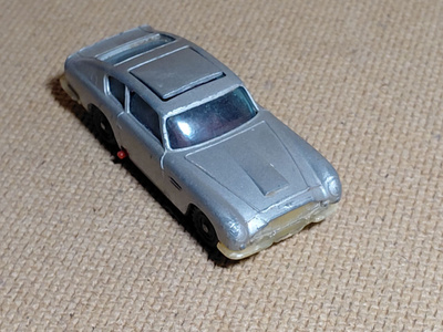 Aston Martin	DB3	Coupe No 22	1:64	Husky