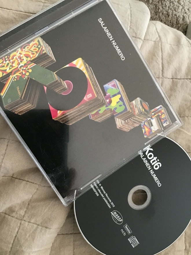Koti6 . Salainen numero CD monsp