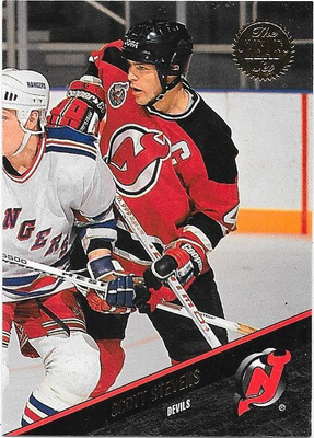 1993-94 LEAF #60 Scott Stevens , New Jersey Devils