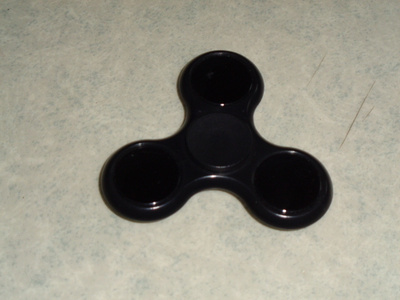 Fidget spinner