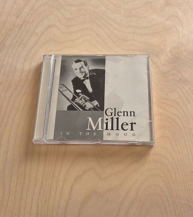 Glenn Millerin In the Mood -kokoelma-CD