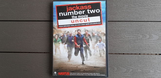 DVD: Jackass Number Two, The Movie Uncut (2006)
