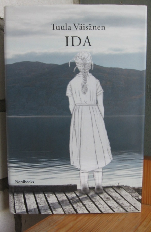Tuula Väisänen: Ida, Nordbooks 2017. 176 s.