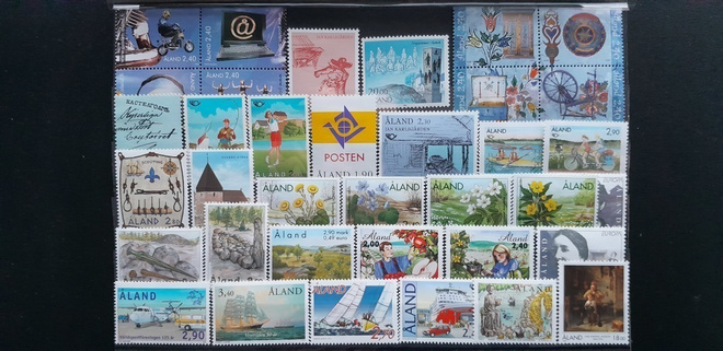 ÅLAND / AHVENANMAA postimerkkejä MARKKA * 36 kpl