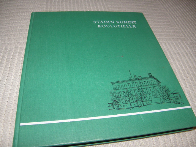 Stadin kundit koulutiellä
