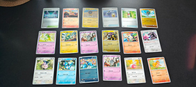 Pokemon kortteja