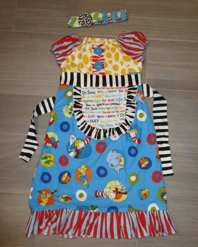 Dr Seuss mekko sirkus juhlamekko 8v, käsityötä, UUSI!