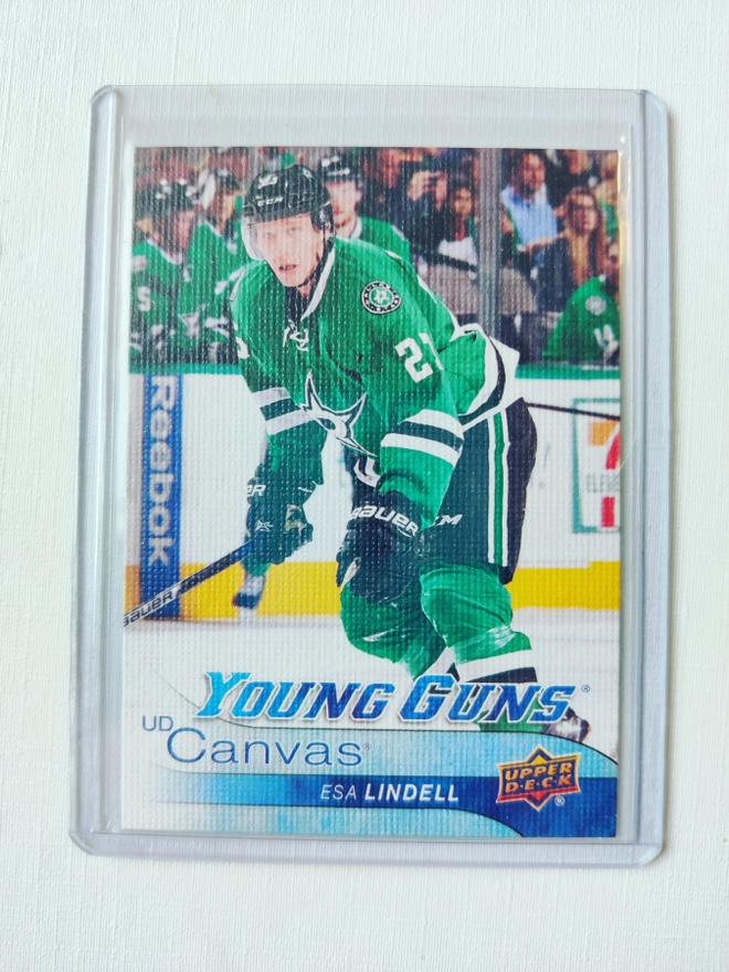 16-17 UD Young Guns Canvas - Esa Lindell