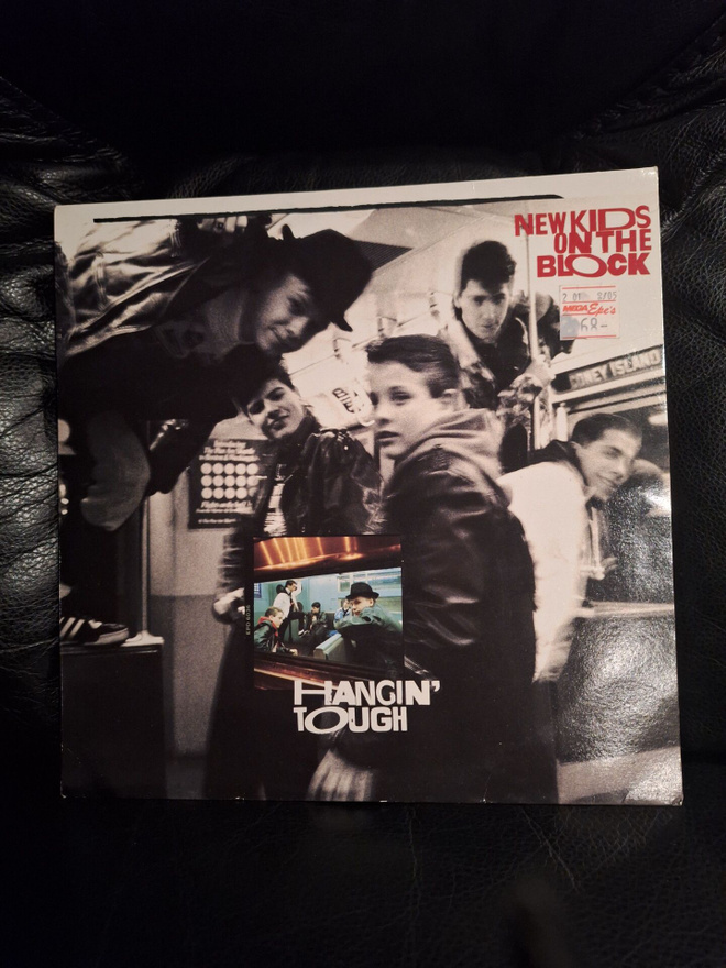 New Kids On The Block – Hangin' Tough