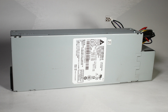 Poweri Delta DPS-250AB-83 A Toshiba 4810-E60 / IBM 4810-350