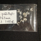 Hopeoituja päällyshelmiä koristeviivoilla koruaskarteluun - pikkukuva 1