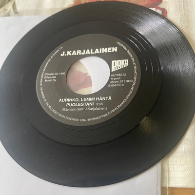 J.KARJALAINEN: Aurinko lemmi häntä puolestani +1 * FIN 1990