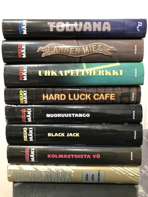 Reijo Mäki kirjoja 8kpl