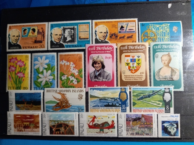 TYYNENMEREN SAARIA - suuri levyllinen postituoreita **