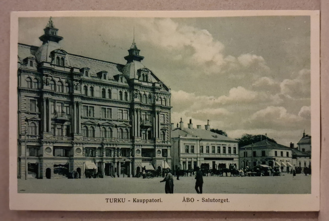 Turku: Kauppatori o (827)
