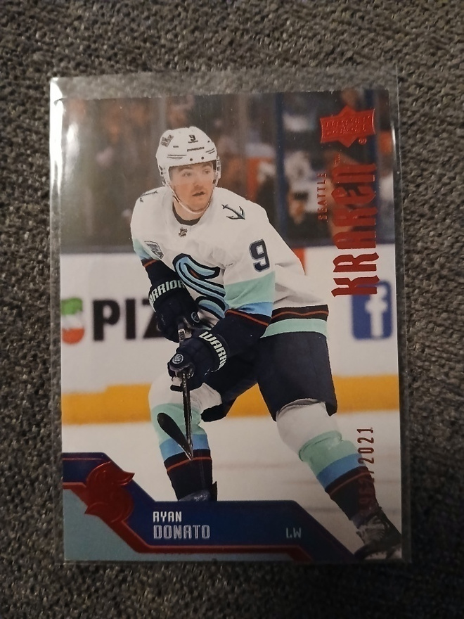 Upper Deck - Ryan Donato numeroitu xxxx/2021 , Kraken