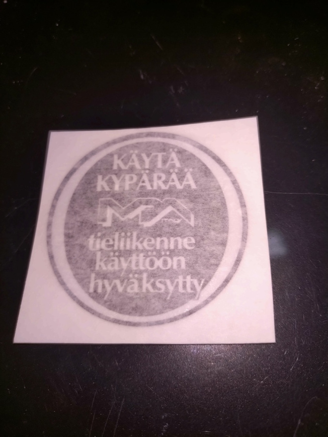 Tunturi 82-87 "KÄYTÄ KYPÄRÄÄ" MPA-tarra