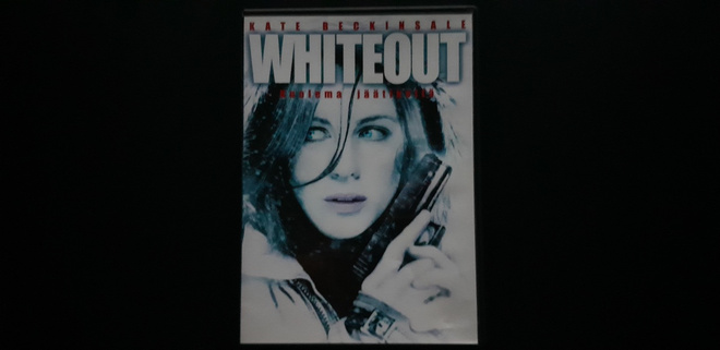 DVD: Whiteout - Kuolema Jäätiköllä (Kate Beckinsale 2009)