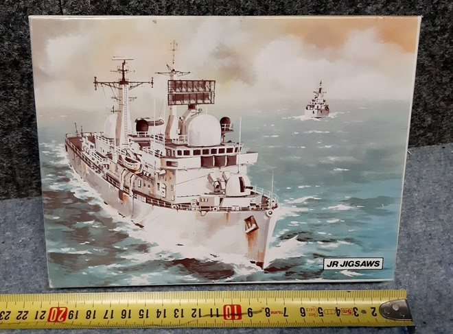 RETRO JIGSAW Palapeli HMS Glamorgan Hävittäjälaiva
