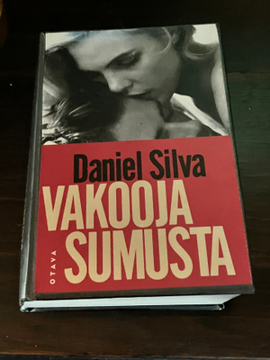 Daniel Silva : Vakooja sumusta