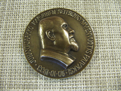 Juhani Jaakko Karvonen 70 V mitali 20.10.1933./G.Qvist.