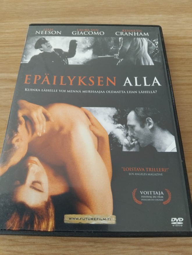 EPÄILYKSEN ALLA          DVD               ( future film )