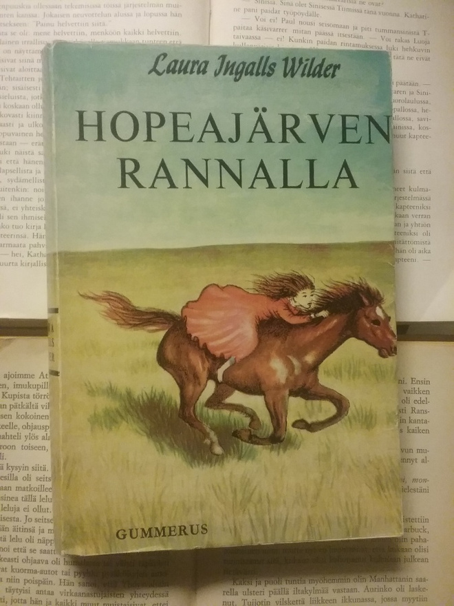Laura Ingalls Wilder - Hopeajärven rannalla (nid.)