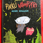 Pikku Vampyyri menee kouluun (kk) - pikkukuva 1