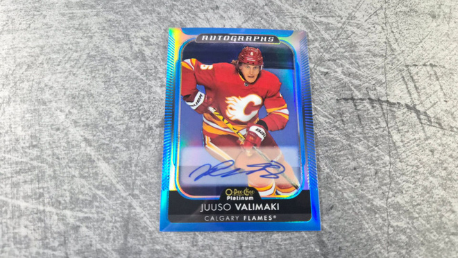 Juuso Välimäki 2021-22 OPC Platinum Blue Rainbow Auto