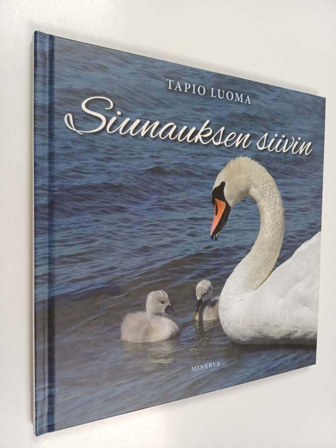 Tapio Luoma : Siunauksen siivin
