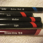 5 Derwent kynää 3 Charcoal, 1 pastel white, 1 sketching - pikkukuva 3
