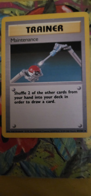 Maintenance 83/102 Base Set Pokémon card