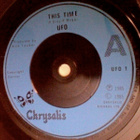 UFO :: THIS TIME / THIS CHASE :: VINYYLI 7" 1985 - pikkukuva 3