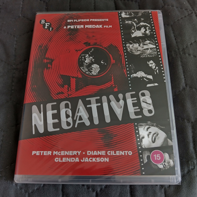 Negatives Blu-Ray **muoveissa**