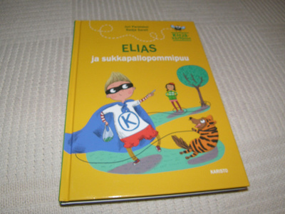 Paretskoi - Sarell Elias ja sukkapallopommipuu