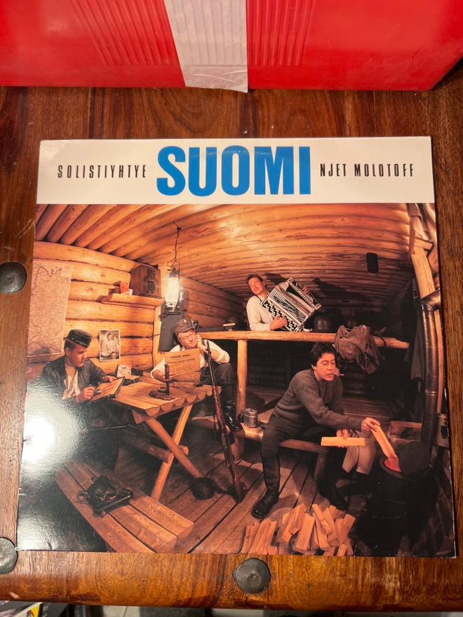 Solistiyhtye Suomi - Njet Molotoff lp