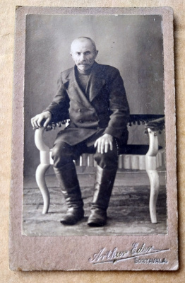 Visiittivalokuva SORTAVALA Arthur Eden isäntä mies