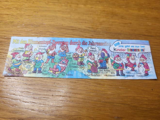 Kinder paperi Vuodenaika tontut