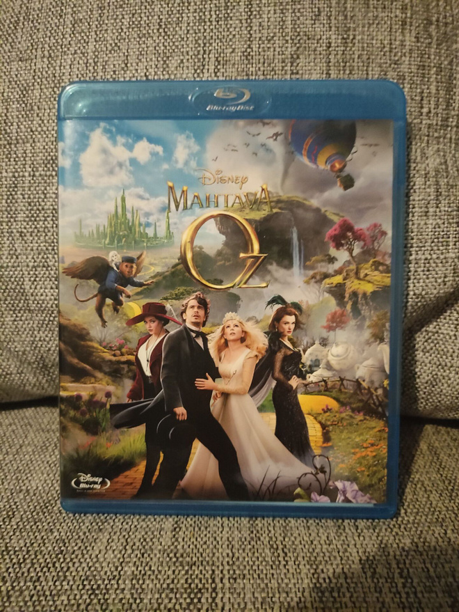 Mahtava Oz (2013)