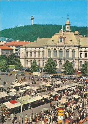 KUOPIO : Kauppatori, Kaupungintalo ja Puijo