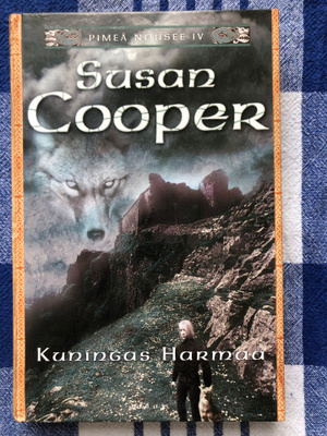 Susan Cooper: Kuningas Harmaa. 2003.